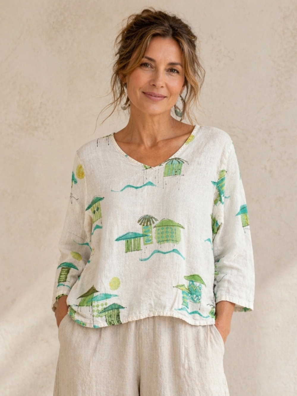 Hot Cotton Linen Blend Beach Hut Print Top Medium Coastal Resort Boxy